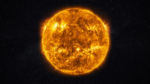 Эксперт опроверг образование гигантских трещин на Солнце
