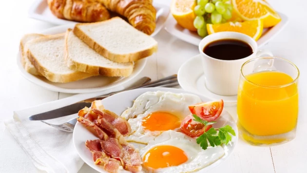 Диетологи назвали самые распространенные ошибки россиян за завтраком