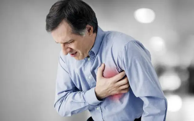 Кардиолог Лунев рассказал о неочевидных симптомах инфаркта