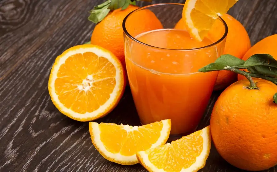 Учёные объяснили, почему полезно регулярно пить апельсиновый сок