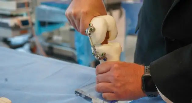 Новый имплантируемый амортизатор поможет уменьшить боль при остеоартрите