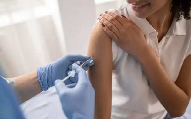 Прививка от гриппа способна защитить от ишемического инсульта