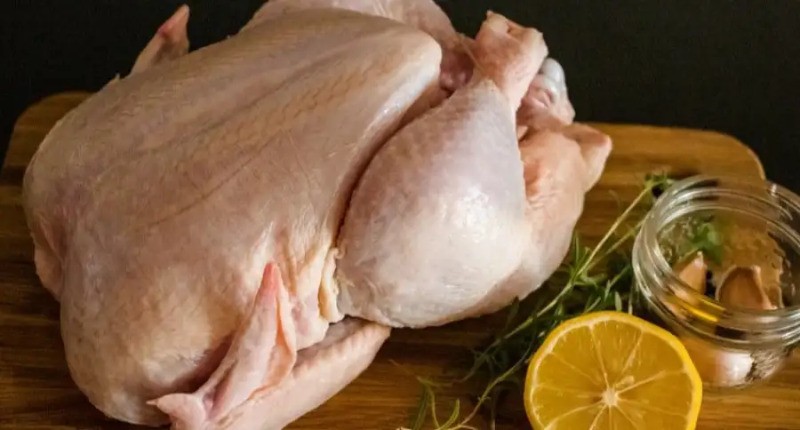 Physics of Fluids: сырую курицу не следует мыть перед готовкой