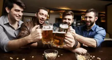 Addiction Journal: Употребление литра пива в день снизило риск деменции на 22%