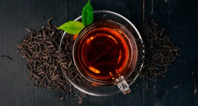 Регулярное употребление черного чая снижает вероятность развития инсульта и сердечных заболеваний