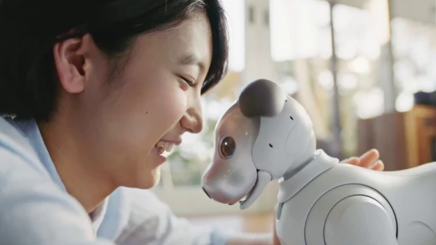 Стареющие собаки-роботы Sony найдут себе новые дома