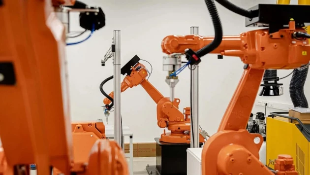В РФ создадут систему управления промышленными роботами
